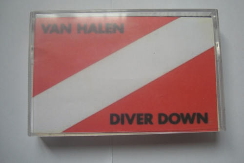 نوار کاست موسیقی هارد راک Van Halen 1982 با چهار میلیون فروش