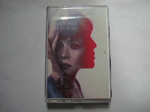 نوار کاست موسیقی جاز Norah Jones 2019