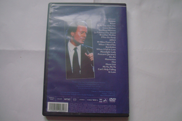آلبوم موسیقی تصویری کنسرت دی وی دی لاتین پاپ و اسپنیش Julio Iglesias