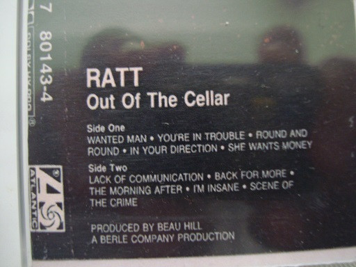نوار کاست موسیقی گلم متال Ratt 1984 دارنده نشان پلاتینی