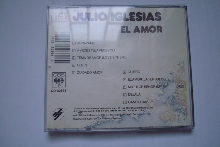 آلبوم خاطره ساز لاتین پاپ اسپانیائی Julio Iglesias 1975