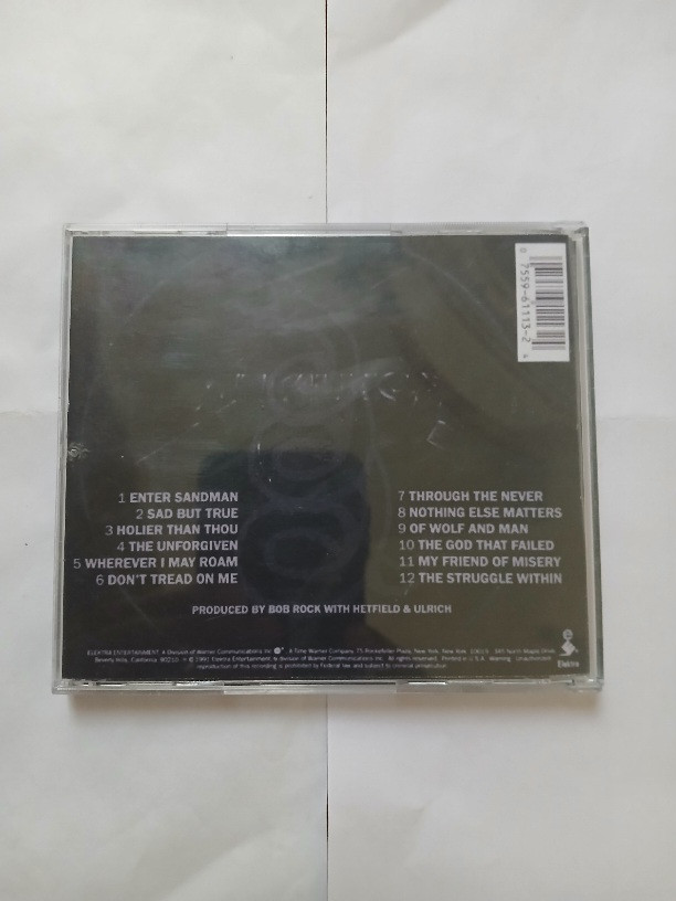 آلبوم موسیقی ترش متال Metallica 1991 آلبوم با سی میلیون نسخه فروش جهانی شماره یک در ده کشور جهان و چهار هفته در صدر بیلبورد ۲۰۰