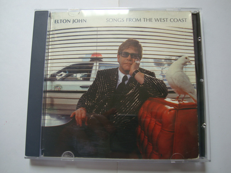 آلبوم موسیقی اورجینال سافت راک Elton John 2001 با دفترچه کامل