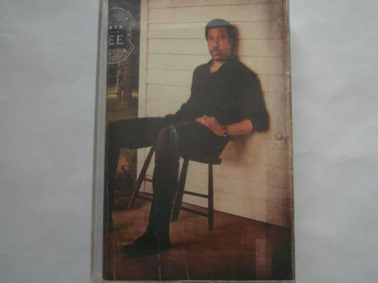 نوار کاست موسیقی پاپ Lionel Richie 2012 آلبوم شماره یک