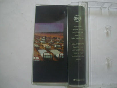 نوار کاست موسیقی پراگرسیو راک Pink Floyd 1987 دارنده نشان پلاتینی