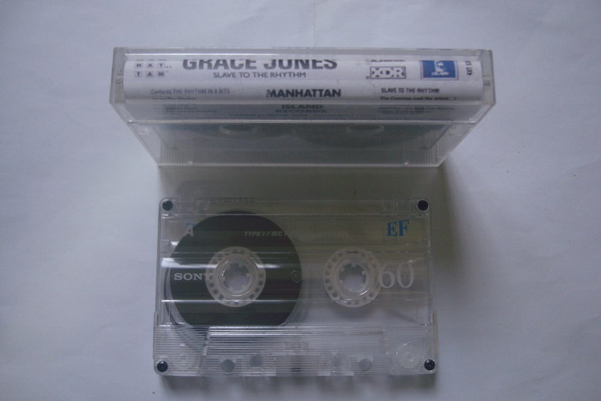 نوار کاست موسیقی شاد دنس پاپ Grace Jones 1985