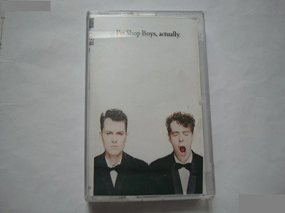 نوار کاست موسیقی بیاد ماندنی دنس پاپ Pet Shop Boys 1987 آلبوم شماره یک با نشان سه گانه پلاتینی و فروش چهار میلیون نسخه در جهان