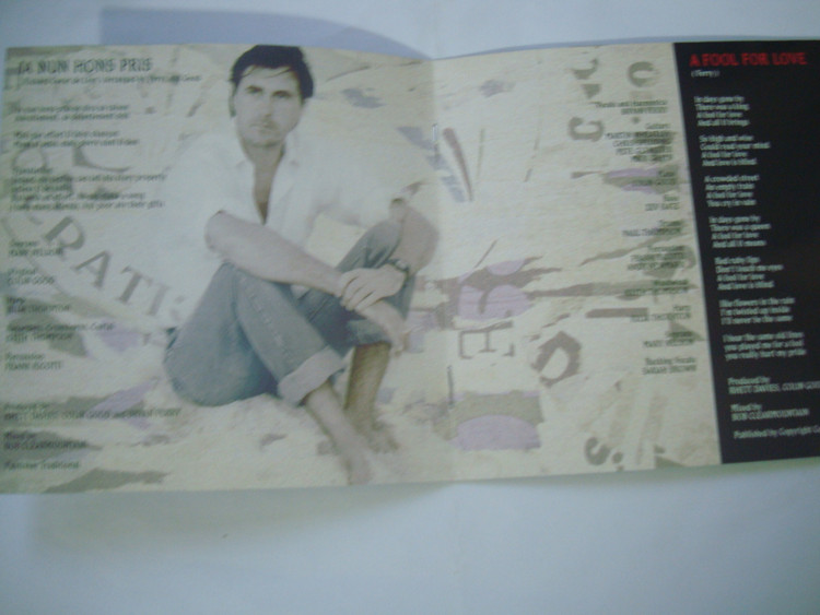 آلبوم موسیقی اورجینال پاپ راک Bryan Ferry 2002 با دفترچه کامل