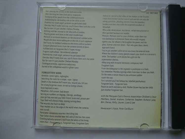 آلبوم موسیقی پراگرسیو راک Marillion 1983