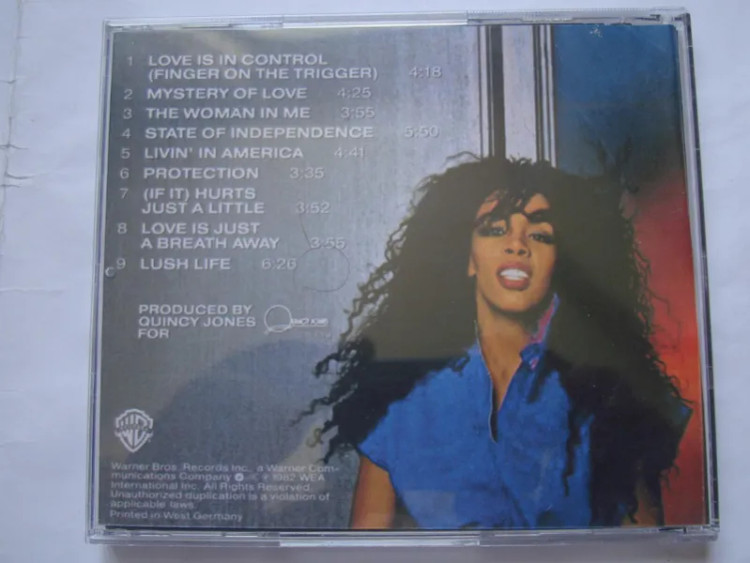 آلبوم موسیقی شاد دیسکو خاطره انگیز Donna Summer 1982